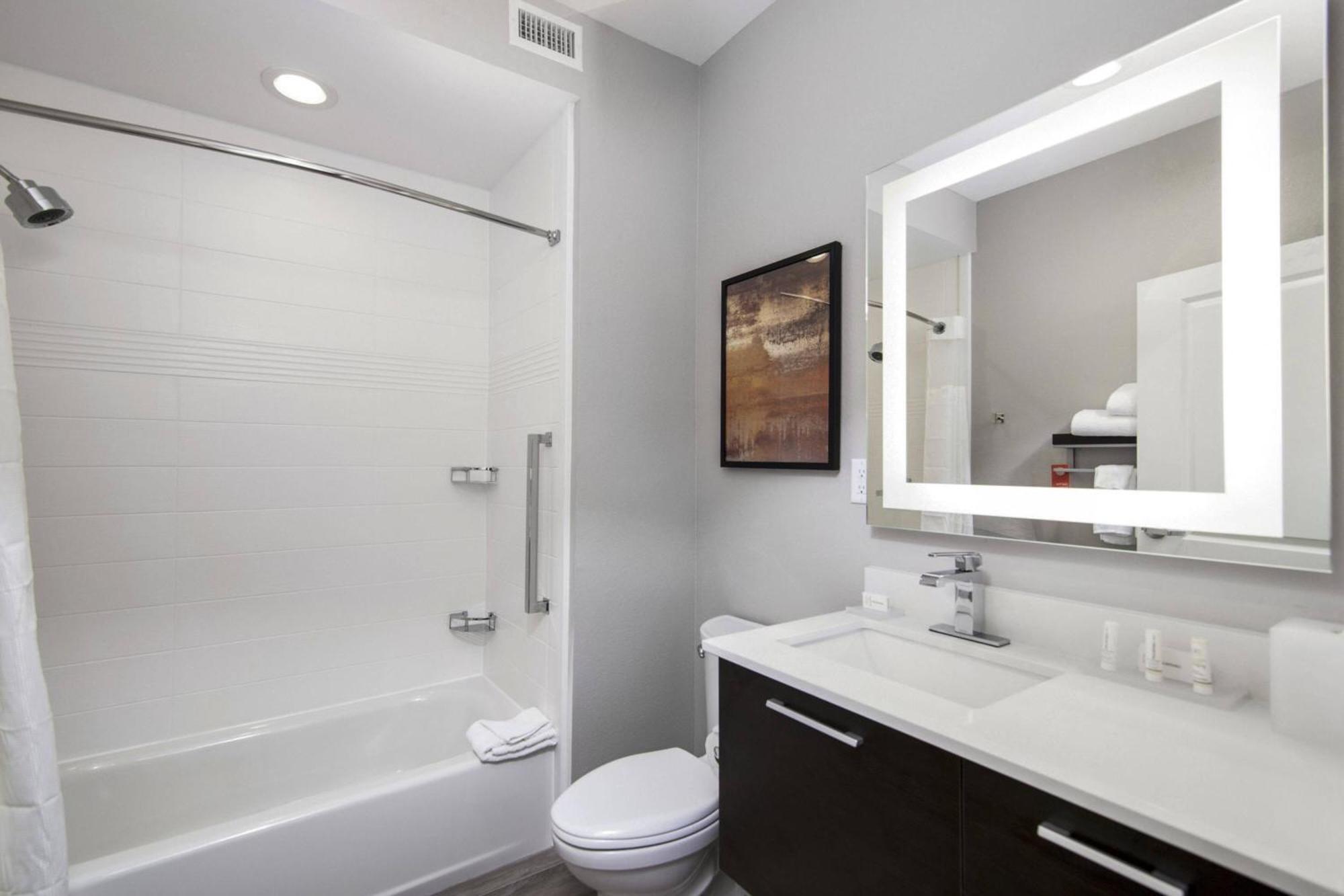 Towneplace Suites By Marriott Houston Hobby Airport Kültér fotó